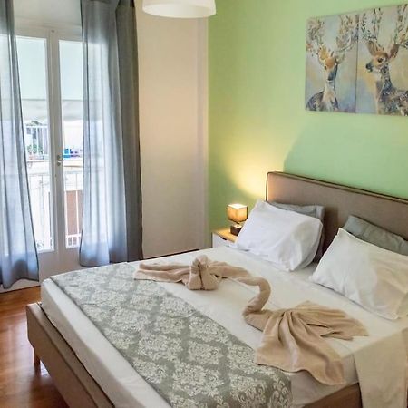 Cozy Airbnb Room In Athena Bagian luar foto