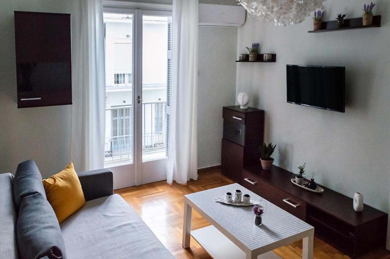 Cozy Airbnb Room In Athena Bagian luar foto